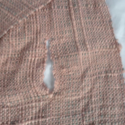 あったか　ふんわり　手織り真綿糸のネックウォーマー　　　 3枚目の画像