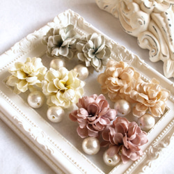 布のお花とコットンパールのイヤリング大(白) 4枚目の画像