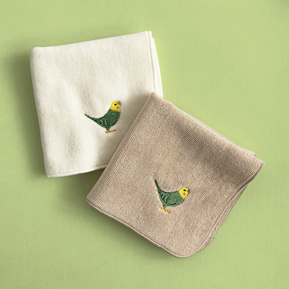 刺繍ミニタオル（セキセイインコ / グリーン） ハンカチ・手ぬぐい