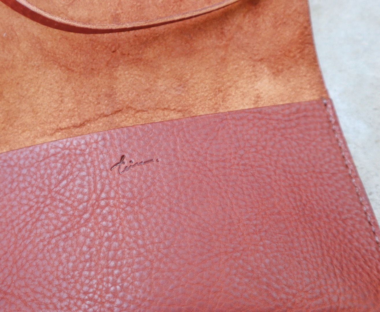 牛革のマルチケース ペンケース イタリアンレザー