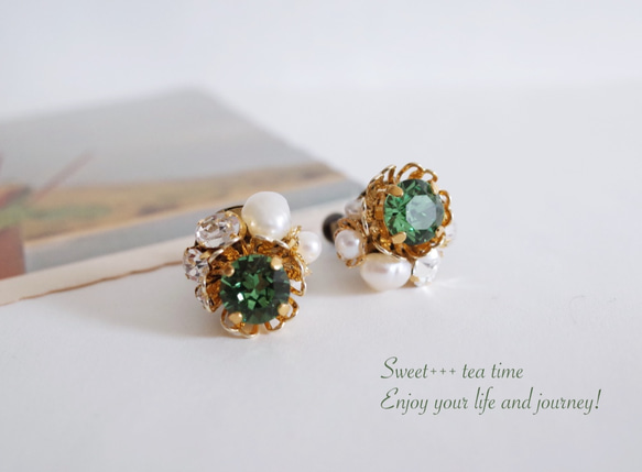 芽持續★淡水珍珠和領夜綠色施華洛世奇珠寶耳環 第1張的照片