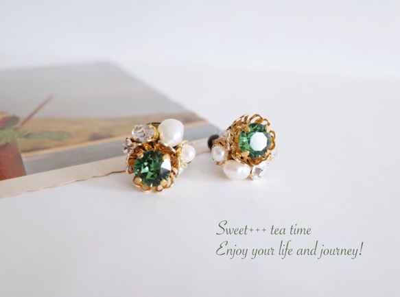 芽持續★淡水珍珠和領夜綠色施華洛世奇珠寶耳環 第4張的照片