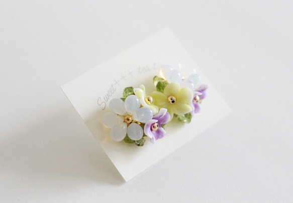 聖莫尼卡花束★歐珠和橄欖石刺繡耳環 第2張的照片