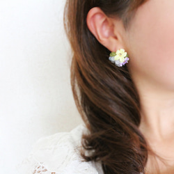 聖莫尼卡花束★歐珠和橄欖石刺繡耳環 第6張的照片