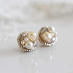 montsurocho的新娘◆珍珠和法國製造的亮片刺繡耳環 第4張的照片