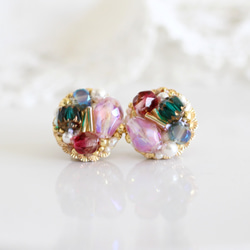 彩虹珠寶盒◆法國製造的亮片和歐洲珠繡花耳環 第1張的照片