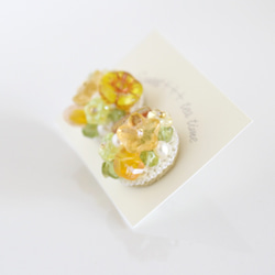 檸檬彩色花束◆歐珠和橄欖石刺繡耳環 第4張的照片