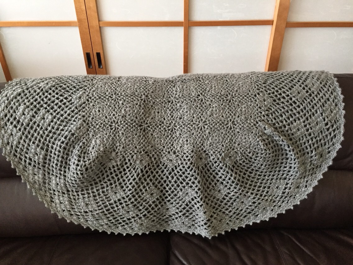 かぎ針編みのブランケット