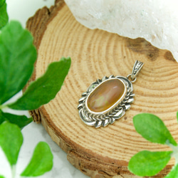 【宝石彫刻】アゲート（ジオード）・フクロウ 宝石彫刻】アゲート（ジオード）・フクロウ 天然石 しださん(=ﾟωﾟ