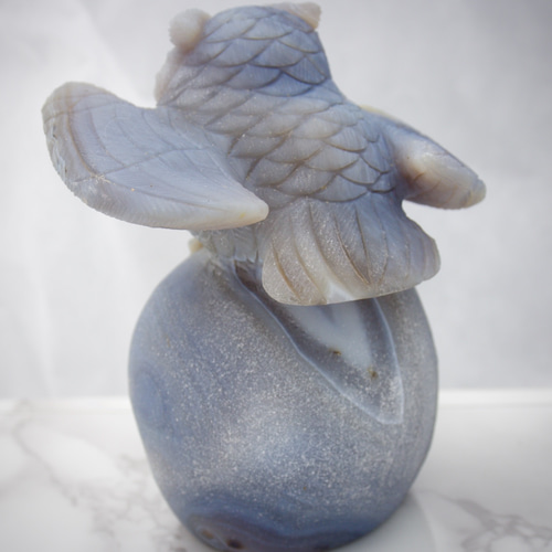 宝石彫刻】アゲート（ジオード）・フクロウ 天然石 しださん(=ﾟωﾟ