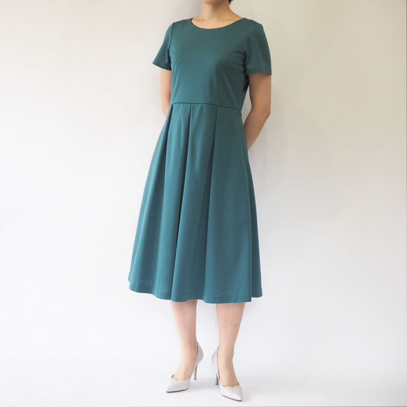[L]阿米甚式簡單連衣裙◇短袖（苔綠色）*經典面料* 第8張的照片