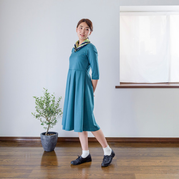 [L]阿米甚式簡單連衣裙◇短袖（苔綠色）*經典面料* 第2張的照片