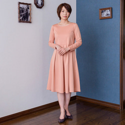 [S]阿米甚人風格簡單連衣裙◇長袖（鮭魚粉色）*標準面料* 第1張的照片