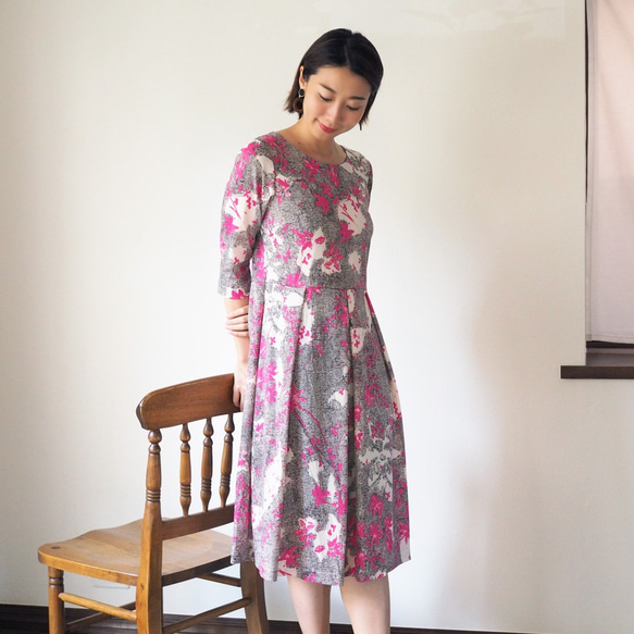 【XS-LL定做】阿米甚風簡約連衣裙◇粉色楓木紋 第2張的照片