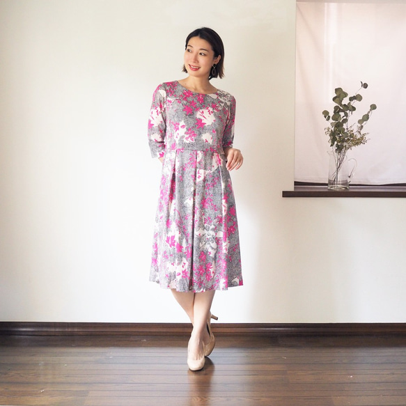 【XS-LL定做】阿米甚風簡約連衣裙◇粉色楓木紋 第3張的照片
