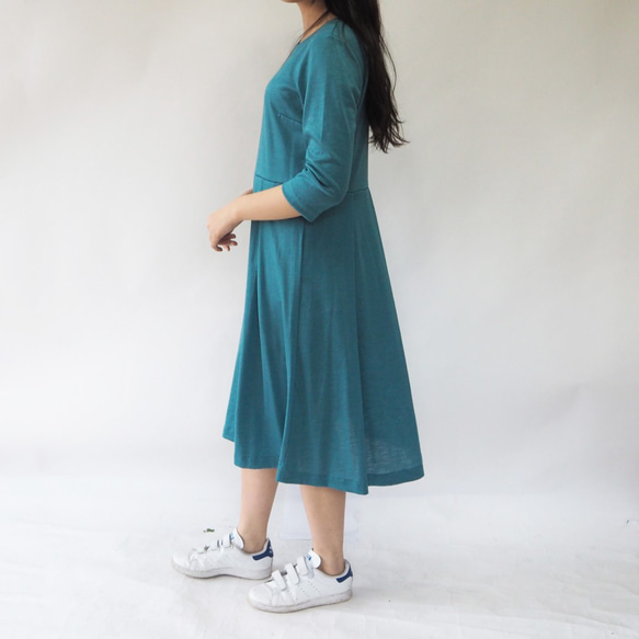 [XS-LL訂單製作]阿米甚風格簡約連衣裙エメラルド翡翠綠（亞麻材質） 第4張的照片