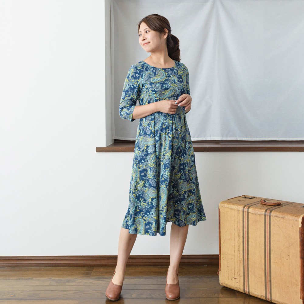 【受注制作】アーミッシュ風シンプルワンピース◇グリーン・ペイズリー柄（薄手生地）
