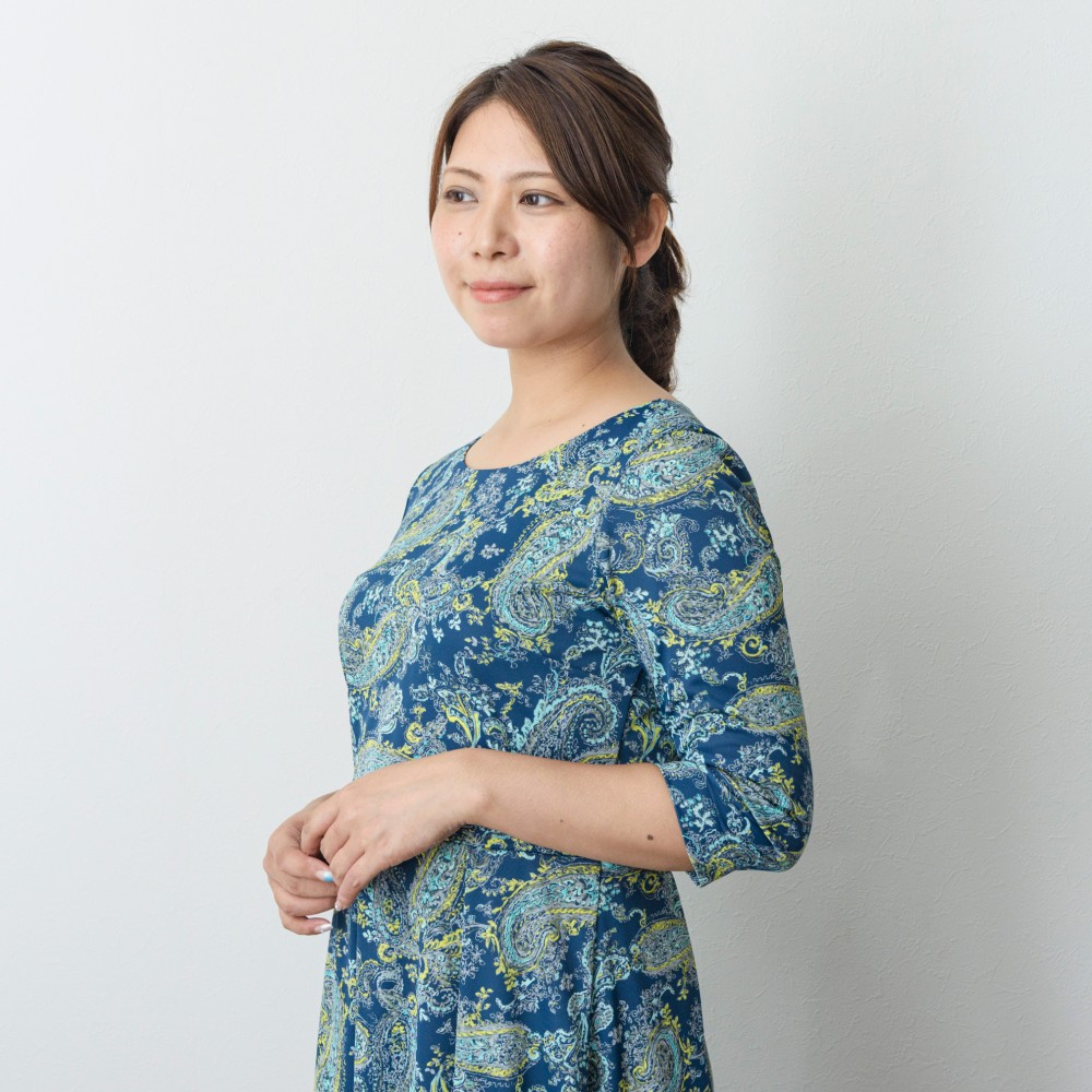 【受注制作】アーミッシュ風シンプルワンピース◇グリーン・ペイズリー柄（薄手生地）