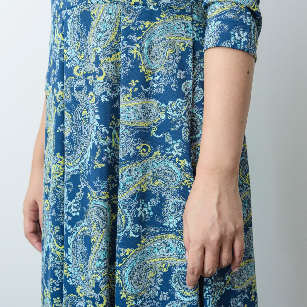 【受注制作】アーミッシュ風シンプルワンピース◇グリーン・ペイズリー柄（薄手生地）