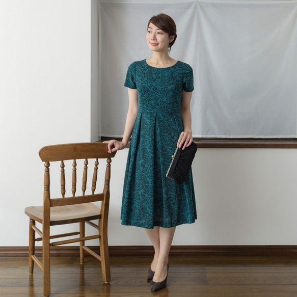 [M]阿米甚人風格的簡單連衣裙◇蕾絲圖案（綠色）*薄面料* 第1張的照片