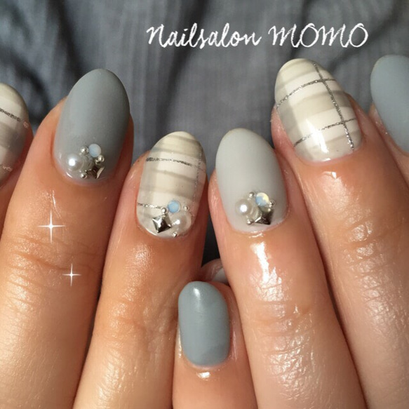 グレーチェックネイル トレンドネイル♡ ネイルチップ（つけ爪