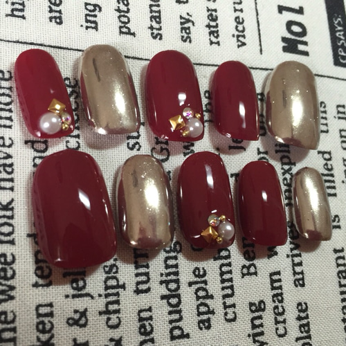 ボルドーのミラーネイル ネイルチップ（つけ爪） ネイルサロンMOMO