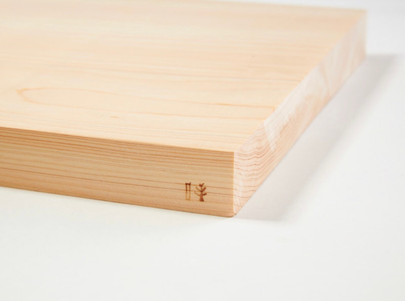 サイズがオーダーできる木のまな板（山梨県産檜） 5枚目の画像