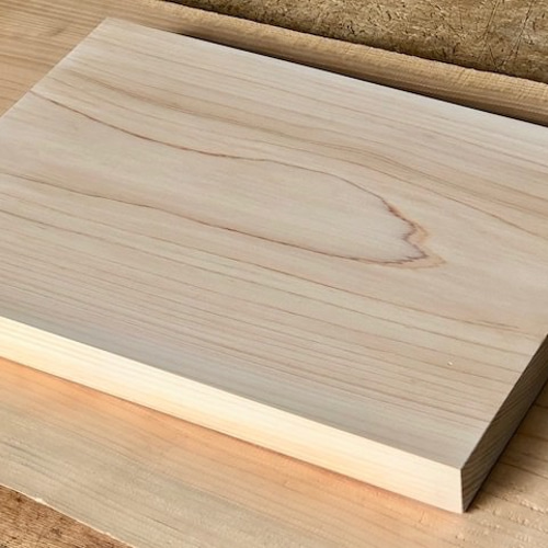 木のまな板（ヒノキ）・一枚板無垢・接ぎなし【40×27×厚さ3cm】日本製