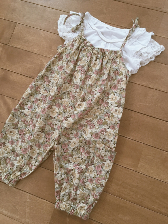 ☆SALE☆【90】花柄ローンのサロペット 2枚目の画像