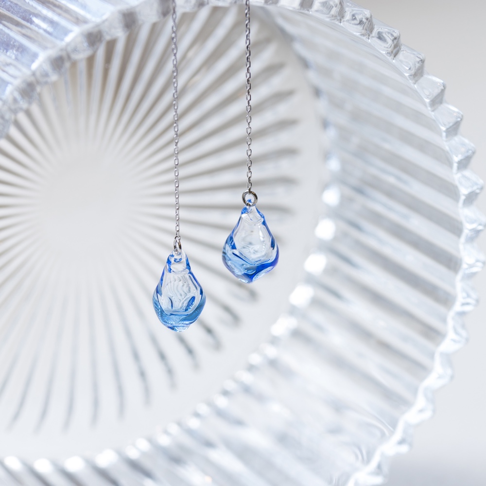 【限定カラー】ライトブルー / アロマピアス アイス チェーンタイプ SV925ニッケルフリーロジウムメッキ カット