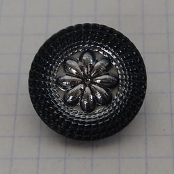 チェコガラスボタン black*flower 2個セット 2枚目の画像