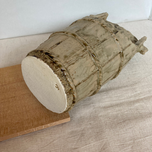 江戸時代　織部　花瓶　井戸桶に似せた花器　12.7×12.6×10cm 箱なし Amazon.co.jp: ノーブランド品 花瓶 橘吉 六染付 花生 楠吉 陶器