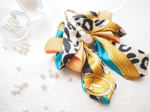 プレゼントに♡今年流行りのスカーフを使ったチャーム‼︎ フラールby felice ribbon 3枚目の画像
