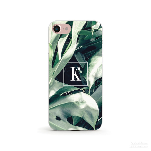 【名入れ可】Monstera Leaf + Your Initial クリアソフト ケース iPhone13 対応 3枚目の画像