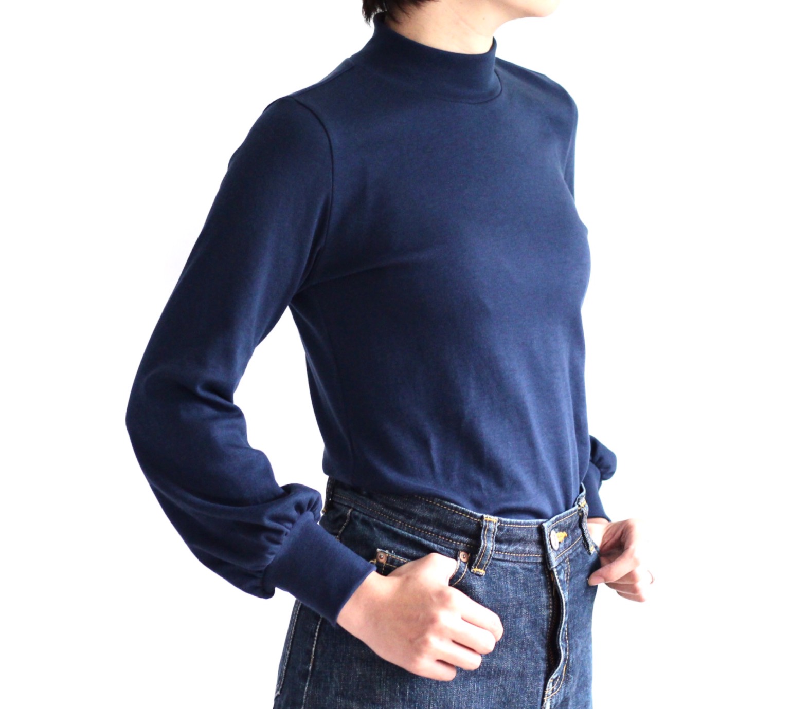 【衿変更可】【ハイネック】形にこだわった 大人のギャザー長袖Tシャツ 【サイズ・色展開有り】