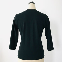 【3/4袖適用】 成人版V領T卹，造型獨特 【有多種尺寸和顏色可選】 第7張的照片