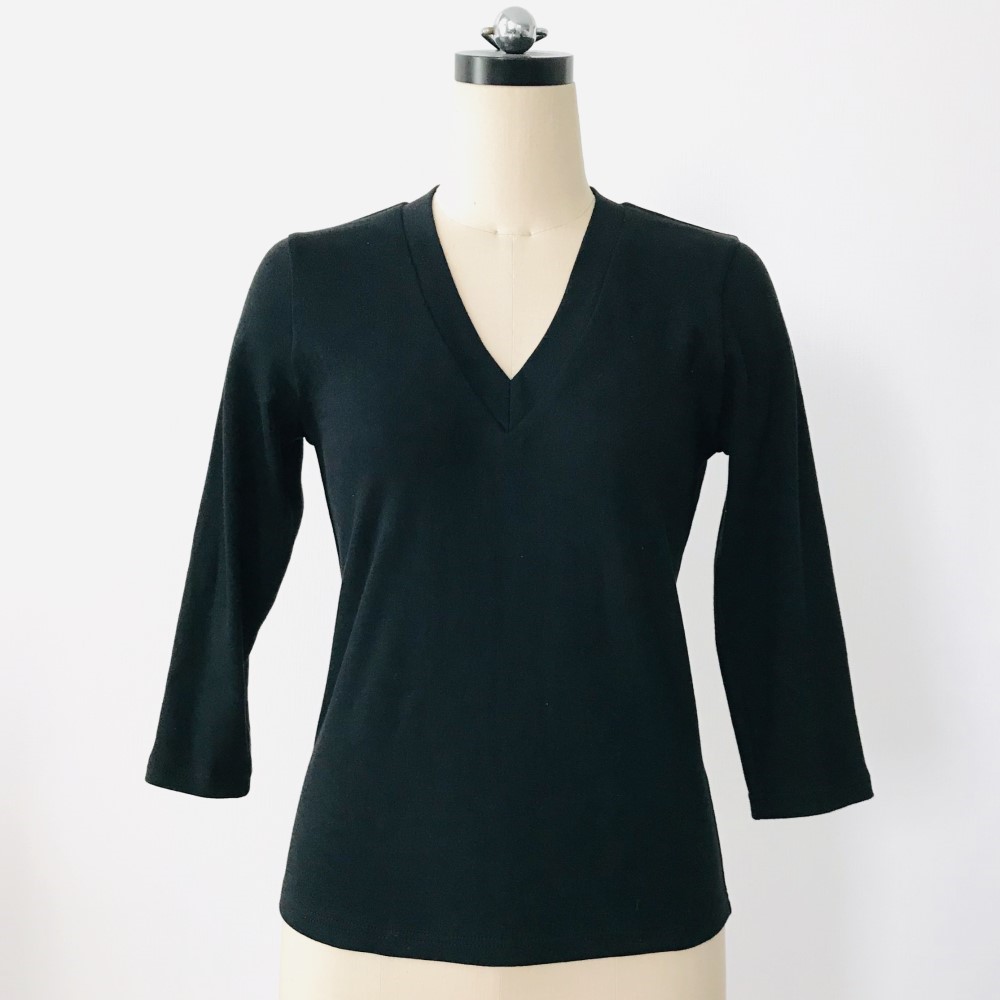 【長袖用】形にこだわった 大人のVネックTシャツ【サイズ・色展開有り】