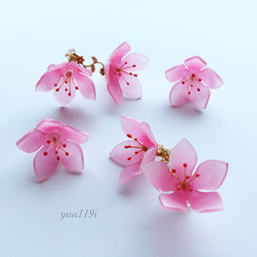 桃の花ピアス 桃の花のピアス＊ ピアス（フック・チェーン） yuu119i 通販
