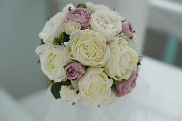 ウェディングブーケ　オールドローズブーケ