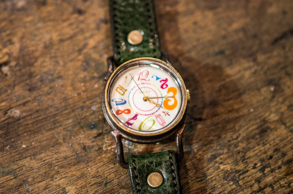 Buckley Medium (店頭在庫品/ハンドメイド腕時計/カラフル/ユニーク) 3枚目の画像