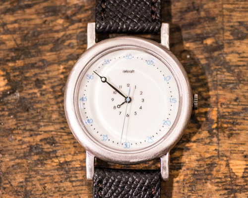 毛針時計 時針が極端に短く分針が長めのシンプルな腕時計(Anton Large/在庫品