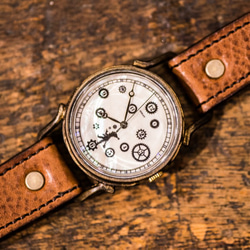 歯車とピエロの影絵の腕時計(Pivo Large/在庫品) 3枚目の画像