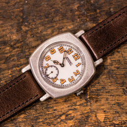 ヴィンテージ感の強い雰囲気のある腕時計(Miles Medium/在庫品） 4枚目の画像