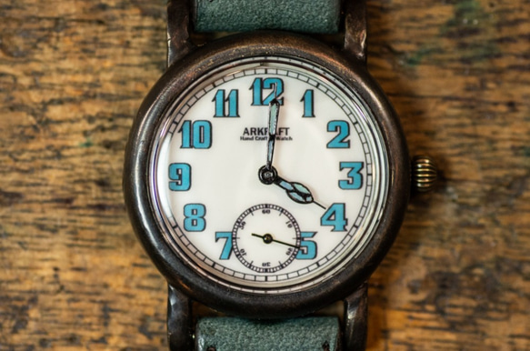 ヴィンテージ感とポップさのある腕時計(Miles SS/店頭在庫品) 3枚目の画像