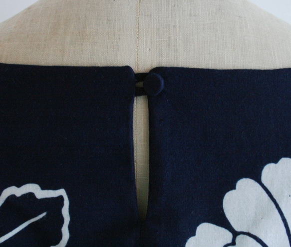 浴衣地　紺　菊模様　ゆったり袖のブラウス　Ｌサイズ 7枚目の画像