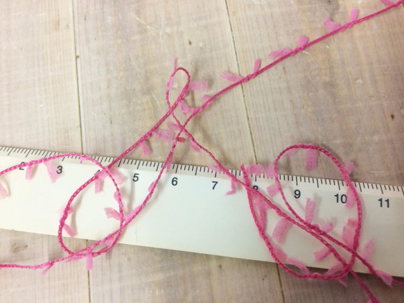 再販　ヒラヒラ糸30ｇ巻　ミニコーン仕様 D 2枚目の画像