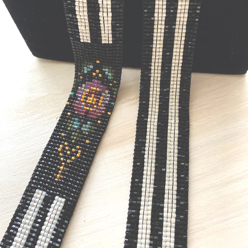 ビーズ織りラリエットネックレス - メルカリ