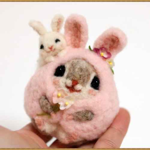うさぎカーのうさくまちゃん 羊毛フェルト おひげさして】植毛タイプ