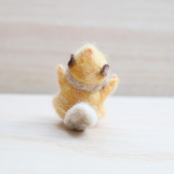 羊毛フェルト　幸せのお守り　癒しの妖精✿momoちゃん 黄色い小人ちゃん 6枚目の画像