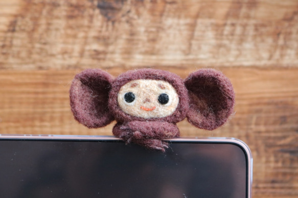 ちょこんと顔出しチェブラーシカ 羊毛フェルト yuriCo 通販 6433557